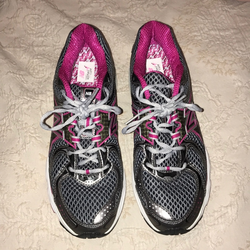 Shoes - Picture 3 of 3